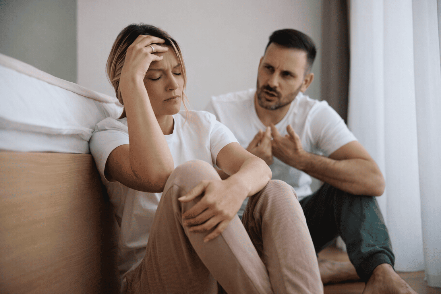 Нет близости в отношениях: причины и помощь психолога